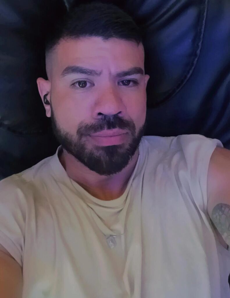Vitor Souza, personal trainer com CREF em Urca